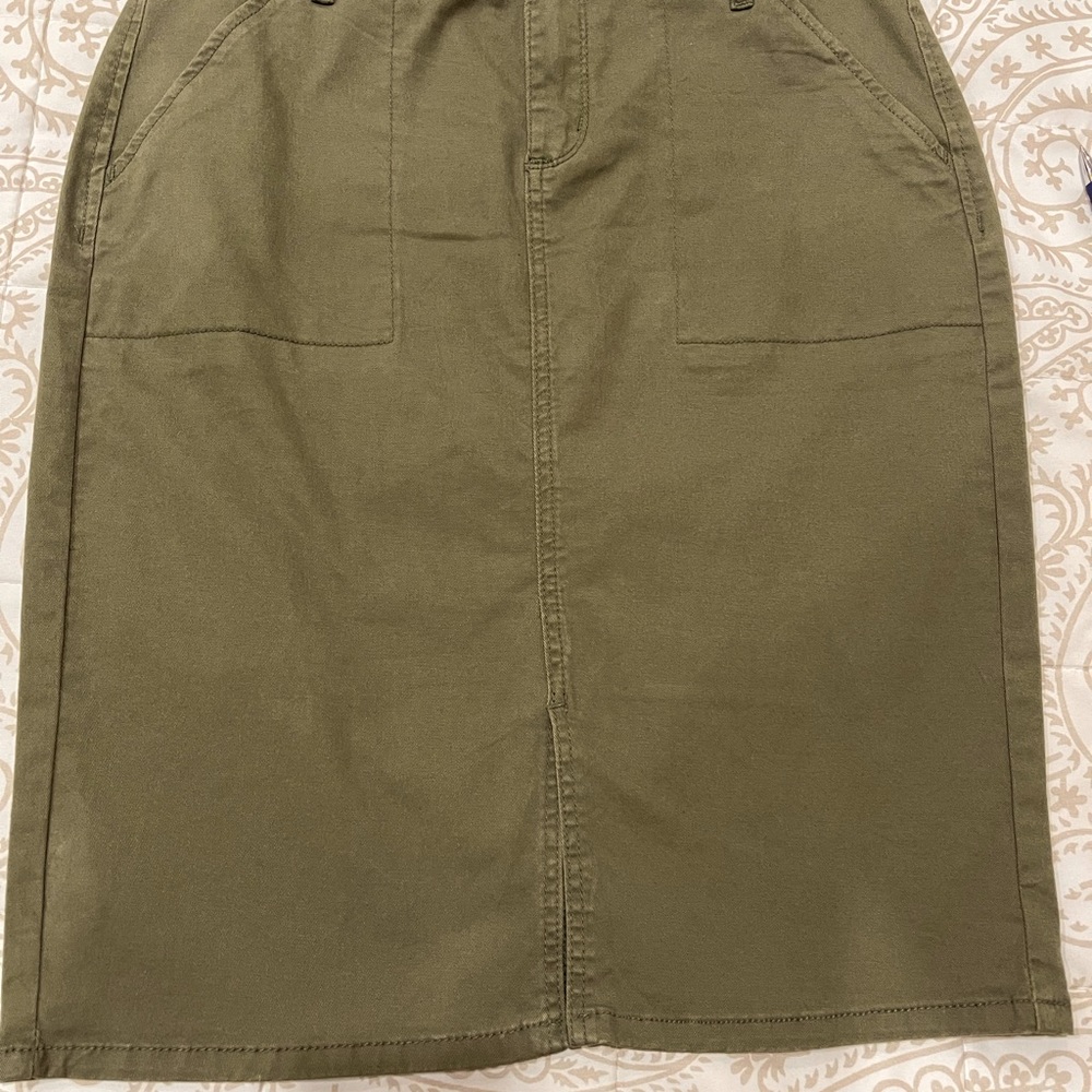 Newport 1962 olive ( army green) skirt